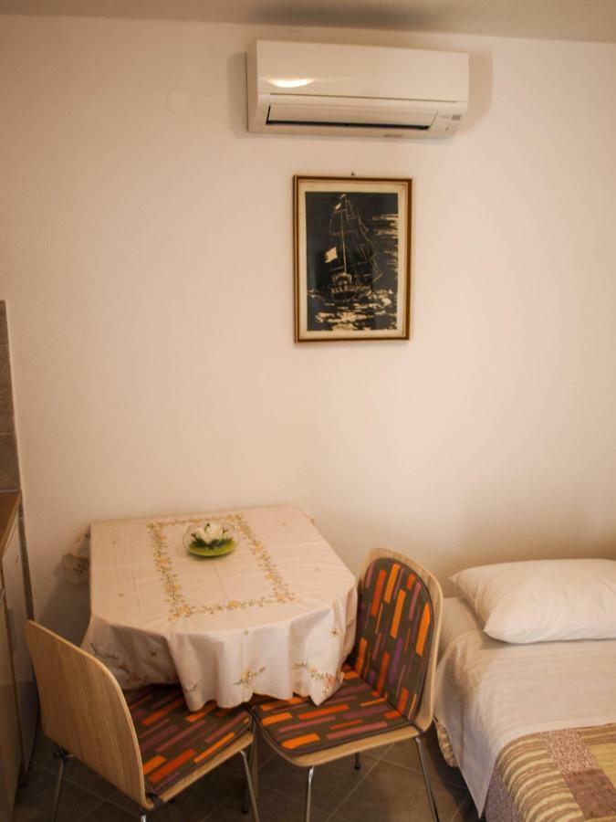 House Nataniel In Omis Near Sea 아파트 외부 사진