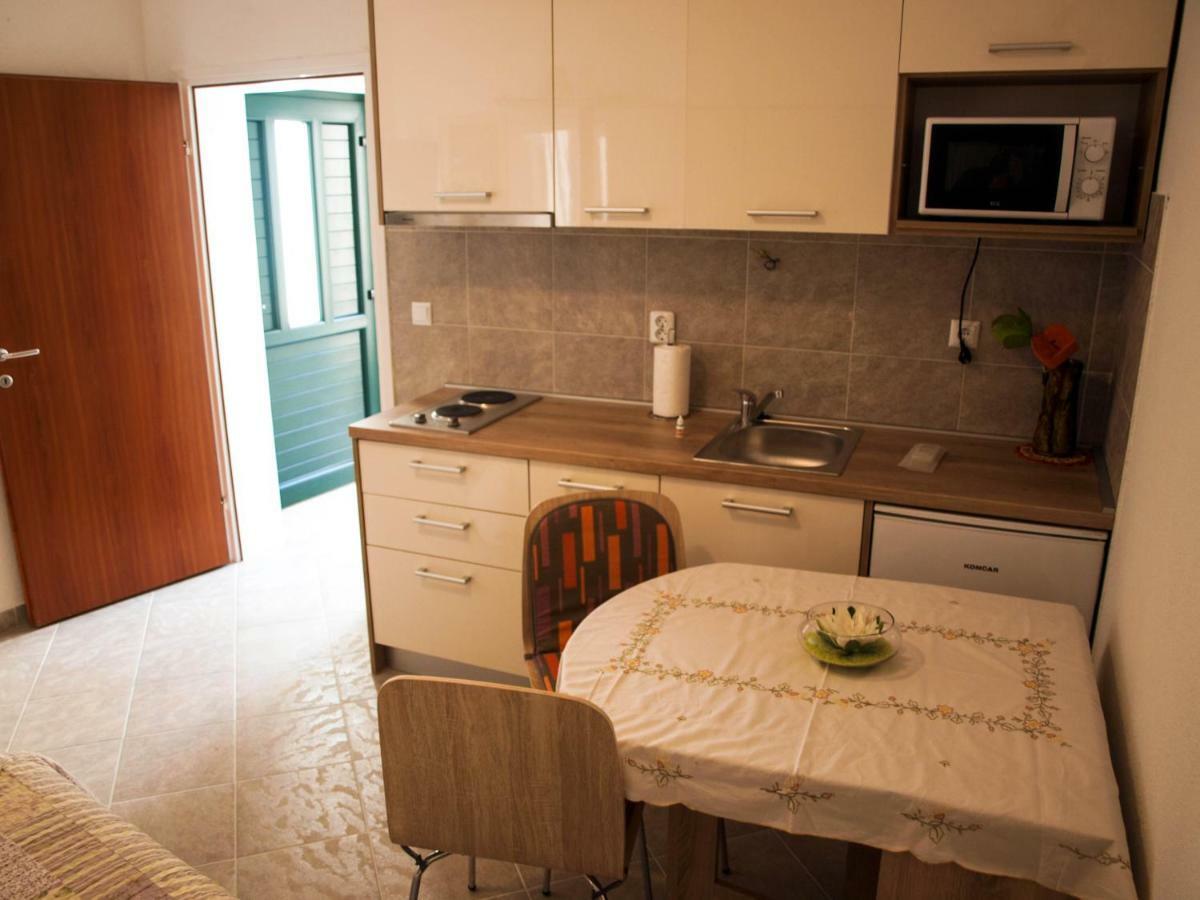 House Nataniel In Omis Near Sea 아파트 외부 사진