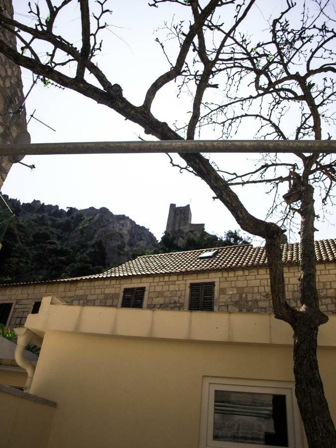 House Nataniel In Omis Near Sea 아파트 외부 사진