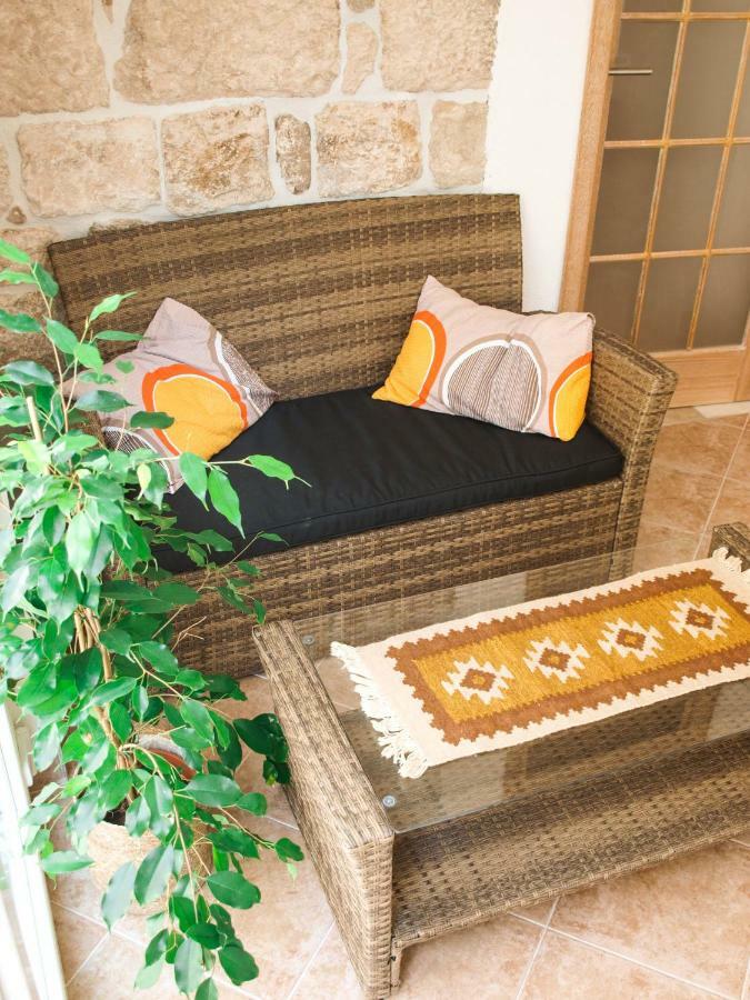 House Nataniel In Omis Near Sea 아파트 외부 사진