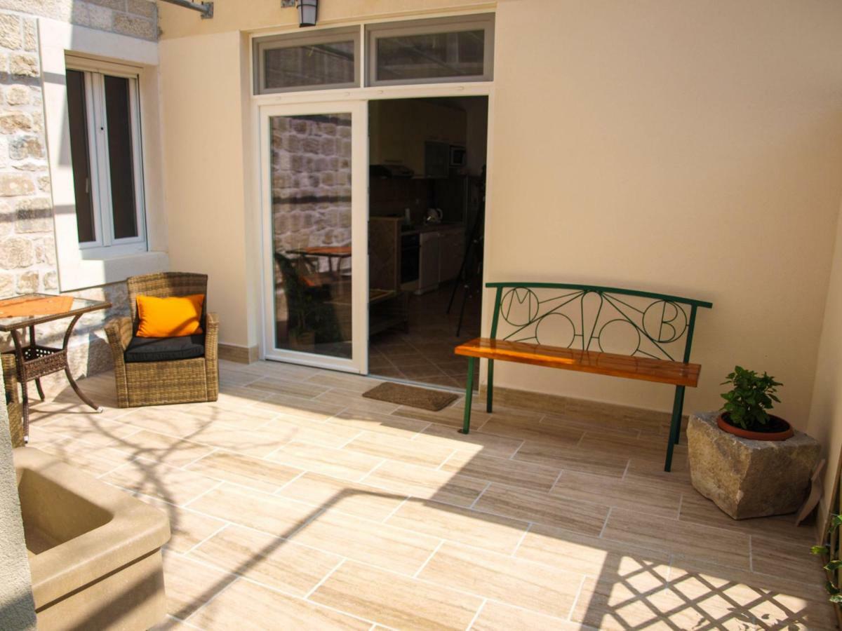 House Nataniel In Omis Near Sea 아파트 외부 사진