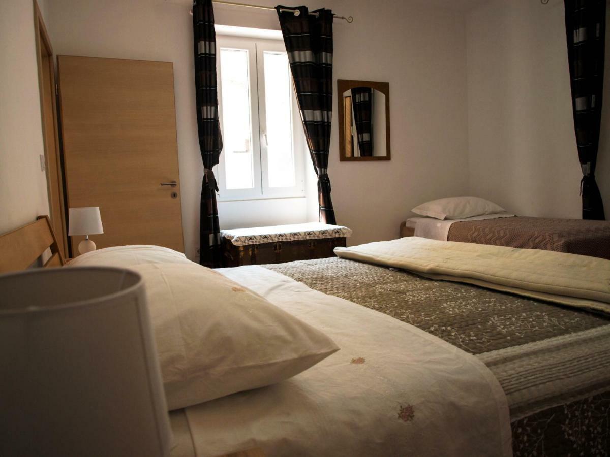 House Nataniel In Omis Near Sea 아파트 외부 사진
