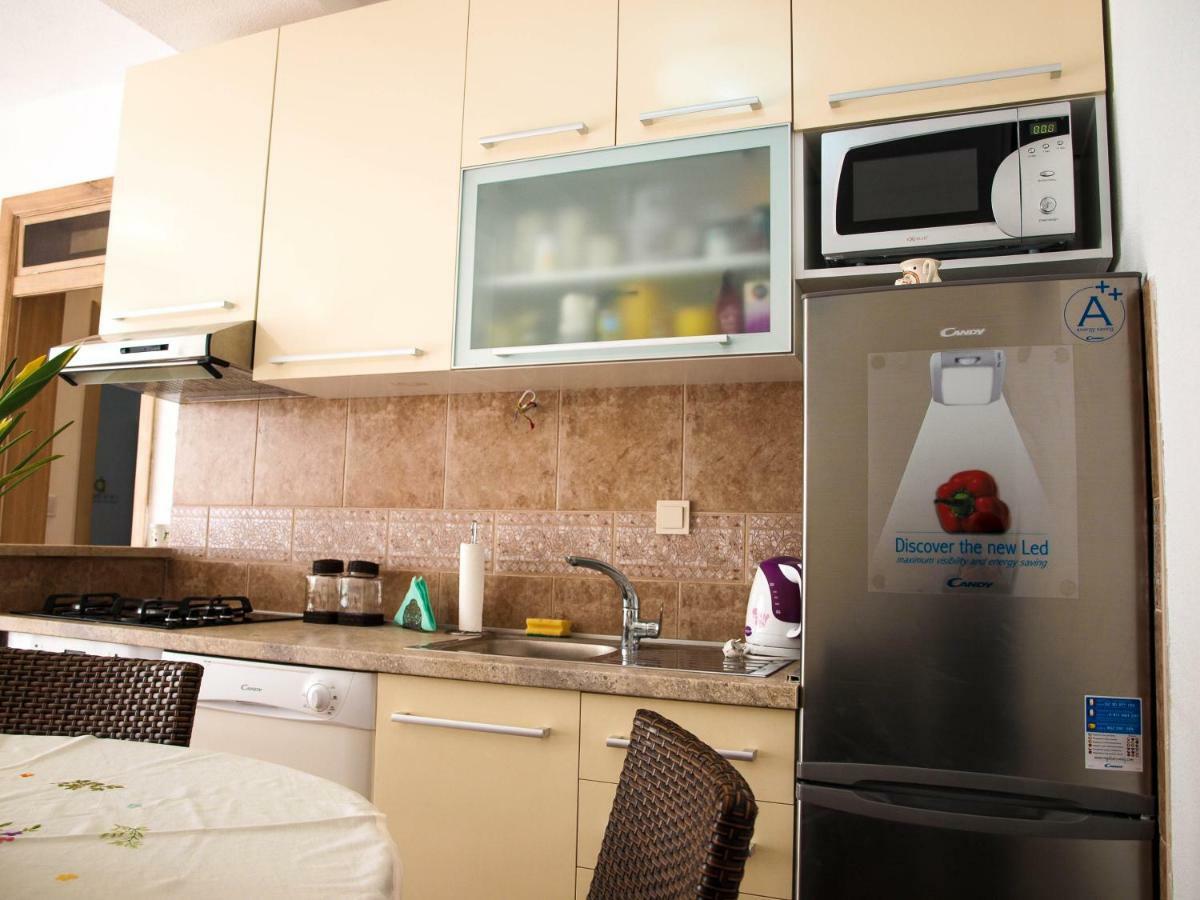 House Nataniel In Omis Near Sea 아파트 외부 사진